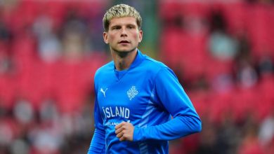 Beşiktaş'ın İskandinav teknik direktörü Ole Gunnar Solskjaer, beke Osayi-Samuel'i isterken Samsunspor, Norveç'ten Logi Tomasson'u transfer etti