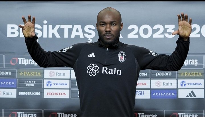 Al Musrati: Verin 8.3 milyonumu! 1 Al Musrati, Beşiktaş'a rest çekerek sözleşme feshi için 2 yıllık maaşı olan 8 milyon 340 bin Euro'nun ödenmesini talep etti