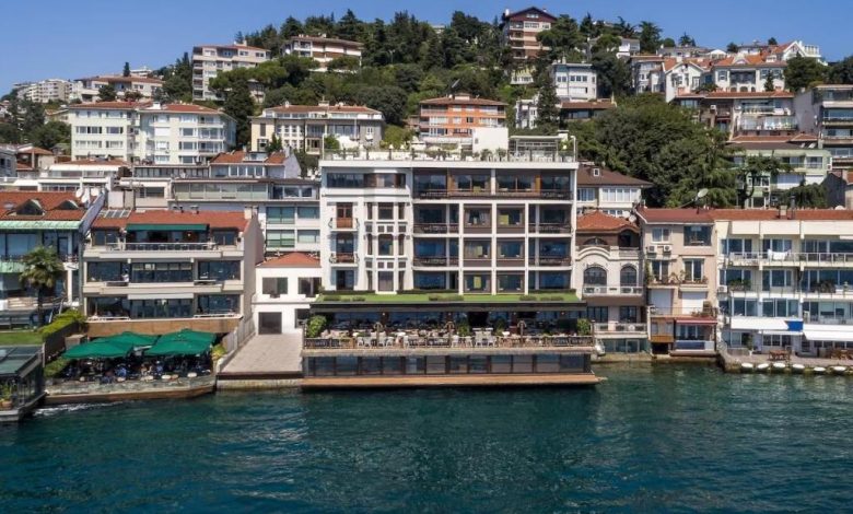 İstanbul Boğazı'nda dev yıkım 1 İstanbul Boğazı'nda bulunan 106 yapıdan 6'sındaki kaçak eklentiler için yıkım kararı verildi