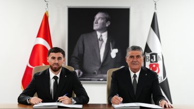 Beşiktaş'ın Benfica'dan 30 milyon Euro'ya transfer ettiği Orkun Kökçü'nün imza töreni için Tüpraş Stadı tıklım tıklım doldu