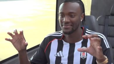 Beşiktaş'ın Roma'dan transferi Tammy Abraham, İstanbul'a geldi ve ilk mesajı "Her şeyimi vereceğim" oldu