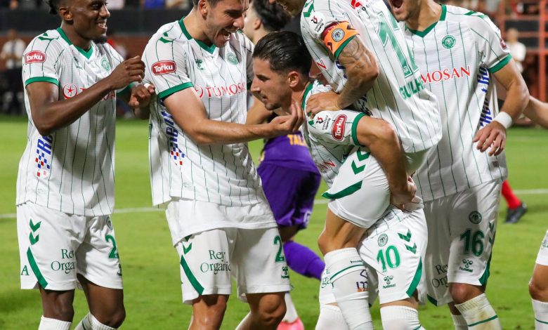 Trendyol Süper Lig'de Konyaspor, Eyüpspor deplasmanında Umut Nayir'in coştuğu maçta farklı galibiyete imzasını attı