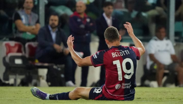 Semih Kılıçsoy'un Beşiktaş'tan satın alma opsiyonuyla kiralandığı Cagliari'de birinci santrfor Andrea Belotti 6-7 ay yok