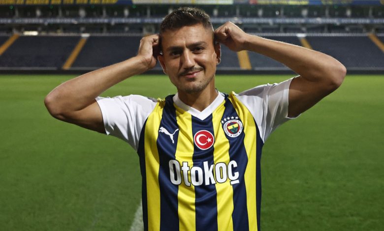 Beşiktaş, Cengiz Ünder'i mi alıyor? 1 Beşiktaş Teknik Direktörü Sergen Yalçın'ın Fenerbahçe'de forma şansı bulamayan Cengiz Ünder'i istediği iddia ediliyor