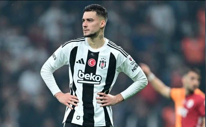 Ernest Muci, Trabzonspor'da! 1 Beşiktaş Teknik Direktörü Ernest Muci, sezon sonuna kadar Trabzonspor'a satın alma opsiyonsuz kiralandı
