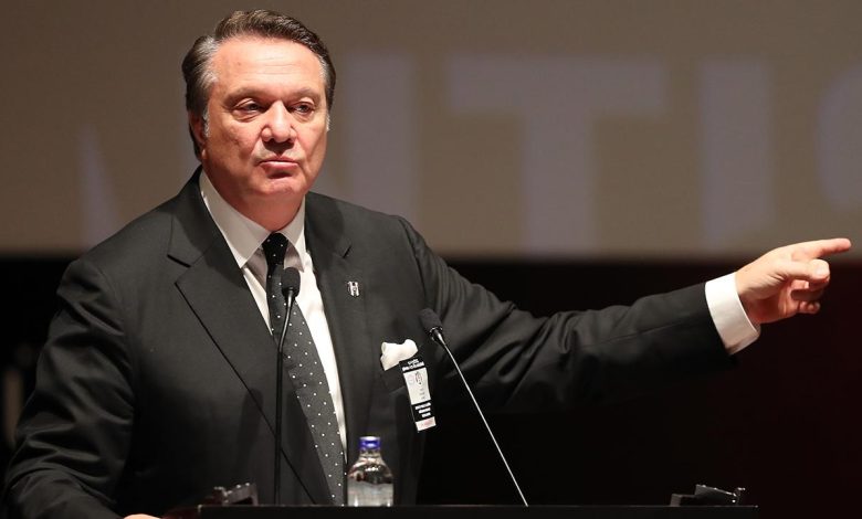 "Hasan Arat'ın suçu çok" 1 Beşiktaş JK Denetim Kurulu Raporu: "Hasan Arat ve Yönetim Kurulu'nun, kulübü zarar ettirip ciddi mali yükümlülüklere soktuğu tespit edilmiştir."