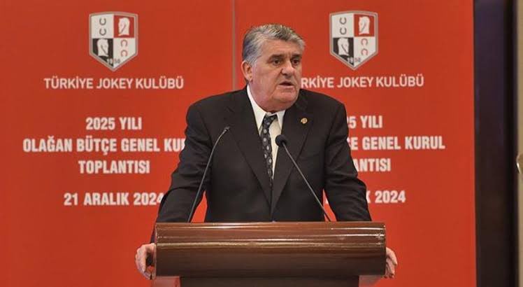 Çarşı’nın ardından Goodfellas taraftar grubu da sert bir açıklamayla Beşiktaş Başkanı Serdal Adalı’ya istifa çağrısı yaptı