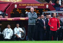 Beşiktaş Teknik Direktörü Sergen Yalçın, Galatasaray derbisiyle ilgili olarak "Birçok şeyi doğru yaptık aslında ama tek bir yanlışa ceza ağır kesildi. Üzgünüz" dedi