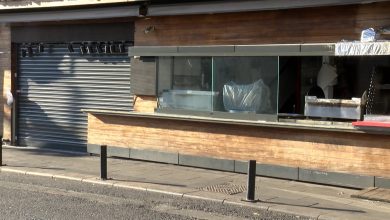 Beşiktaş, Ortaköy'de kumpir ve midye dolma yemelerinin ardından zehirlenen ailede, iki çocuğun ardından anne de yaşamını yitirdi