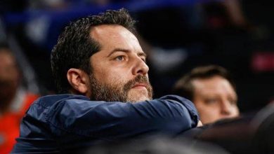 Erden Timur tutuklandı 5 Gözaltına alınan eski Galatasaray Sportif AŞ Başkan Vekili Erden Timur, savcılıktaki ifadesinin ardından tutuklandı