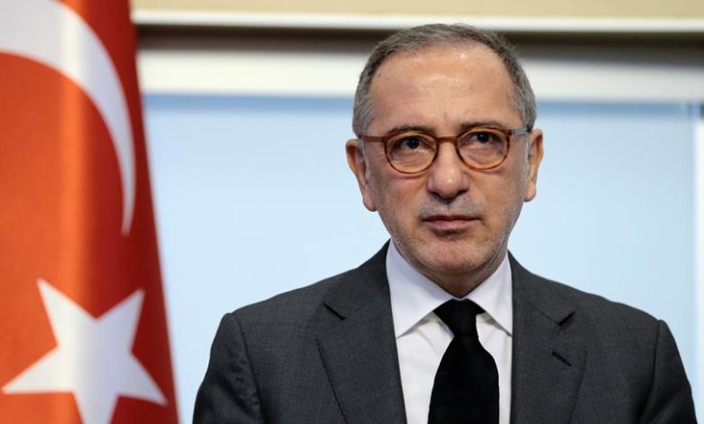 Gazeteci Fatih Altaylı hakkında tahliye kararı 1 Aylardır tutuklu bulunan gazeteci Fatih Altaylı, istinaf mahkemesinin değerlendirmesi sonrası Silivri’deki Marmara Cezaevi’nden tahliye edildi.