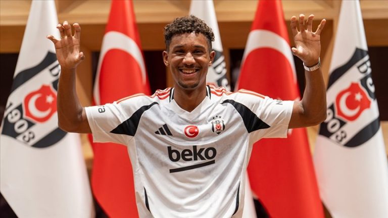 Beşiktaş’ta son dönemde forma şansı bulamayan Felix Uduokhai, takımdan ayrılmak istediğini iletti. Yönetim ayrılığa onay verdi