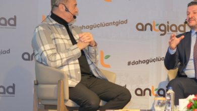 Fikret Orman: İhanetçiler hem bana hem Beşiktaş'a zarar verdi 5 Beşiktaş'ın eski başkanı Fikret Orman, katıldığı panelde Ahmet Nur Çebi'yi hedef aldı