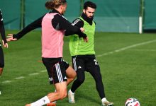 Yaklaşık 1 aydır sakat olduğunu belirten ve bireysel çalışan Rafa Silva bugün ilk kez takımla antrenmanda yer aldı