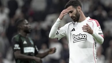Rafa Silva’ya ülkesinden sert sözler 5 Record TV’nin yorumcularından Bernardo Ribeiro, Beşiktaş’ta uzun süredir oynamayan Rafa Silva’yı profesyonel olmamakla suçladı