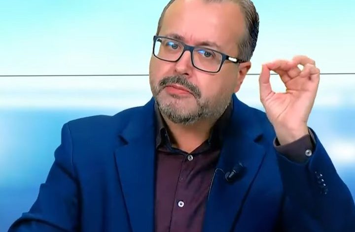 "Rafa Silva'ya 15 milyon Euro istemek çılgınca" 1 Portekizli gazeteci Vitor Pinto, Beşiktaş'ın Rafa Silva için 15 milyon Euro bonservis bedeli istemesini eleştirdi