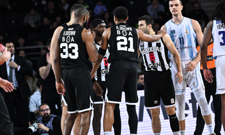 Türkiye Sigorta Basketbol Ligi’ne ilk 13 maçında galibiyetle başlayan Beşiktaş Gain, Ankara'da Türk Telekom'a boyun eğerek art arda 3. kez kaybetti