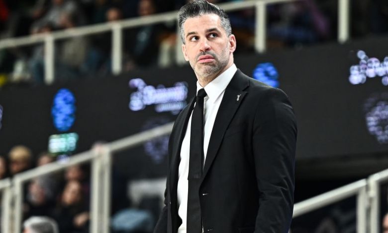 Beşiktaş Gain'den, İtalya'da kötü sınav 1 EuroCup Basketbol B Grubu’nda Beşiktaş Gain, İtalya'da konuk olduğu Dolomiti Trento’ya farklı yenildi