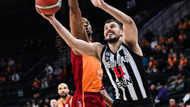 Beşiktaş Gain'e ikinci darbe 5 Türkiye Sigorta Basketbol Süper Ligi'nde geçen hafta evinde Fenerbahçe Beko'ya kaybeden Beşiktaş Gain, Galatasaray MCT Technic'e de mağlup oldu