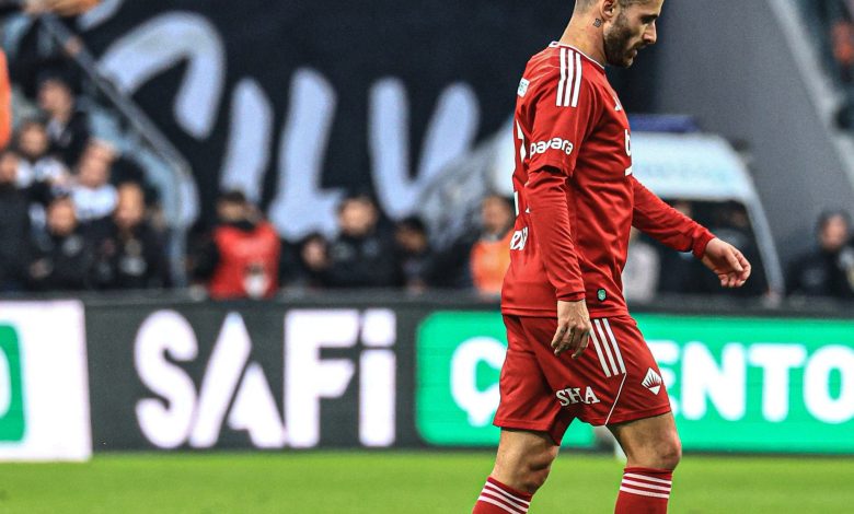 "Rafa Silva'ya sabah 4'te antrenman yazılmış" 1 Beşiktaş'ın eski forveti Oktay Derelioğlu, Benfica'ya giden Rafa Silva gerçeklerini anlattı