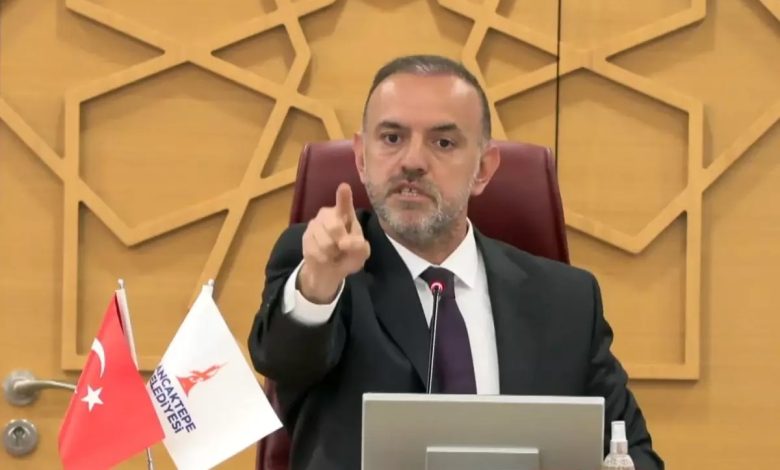 Sancaktepe Belediye Meclisi’nde, ihaleyle Beşiktaş’a kiralanan iki spor tesisinin yargıya taşınması gündemi karıştırdı.