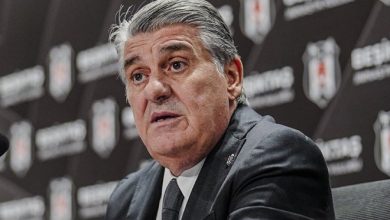 Beşiktaş'ta Serdal Adalı yönetiminin verdiği hiçbir sözü tutmamasına taraftarın tepkisi büyüyerek artıyor