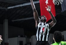 Ziraat Bankası Türkiye Kupası Çeyrek Finali'nde Beşiktaş Gain, Bursa'da konuk olduğu Tofaş'ı ikinci yarıdaki oyunuyla devirdi