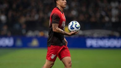 Beşiktaş'tan Deportes Tolima takımına kiralanan Elan Ricardo son maçta dizinden sakatlanarak sezonu kapattı