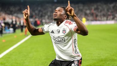 Beşiktaş'ın Başakşehir'i 3-2 yendiği karşılaşmada sakatlanan El Bilal Toure, Galatasaray derbisinde yok
