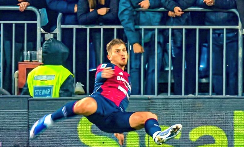 İtalyan basını Cagliari'nin Verona'yı 4-0 yendiği karşılaşmada nefis bir gol atan Semih Kılıçsoy'a övgüler yağdırdı