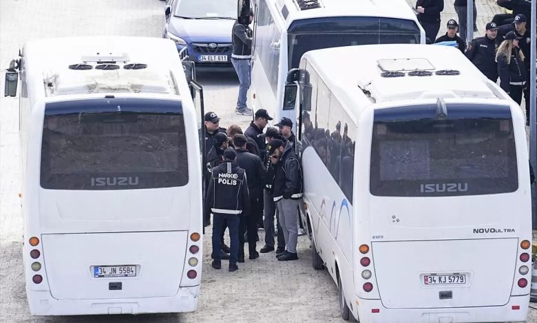 Fikret Orman, Burak Elmas, Hakan Sabancı, Kerim Sabancı, Didem Soydan ve Güzide Duran’ın da bulunduğu 14 kişi adliyeye götürüldü.