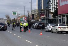 İstanbul’un Beşiktaş ilçesi Levent semtinde görev başındaki polislere yönelik silahlı saldırı düzenlendi.
