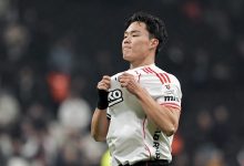 Beşiktaş'a gelmesinin ardından kısa sürede sempati toplayan Güney Koreli forvet Oh'a pırlanta kolye hediye edildi