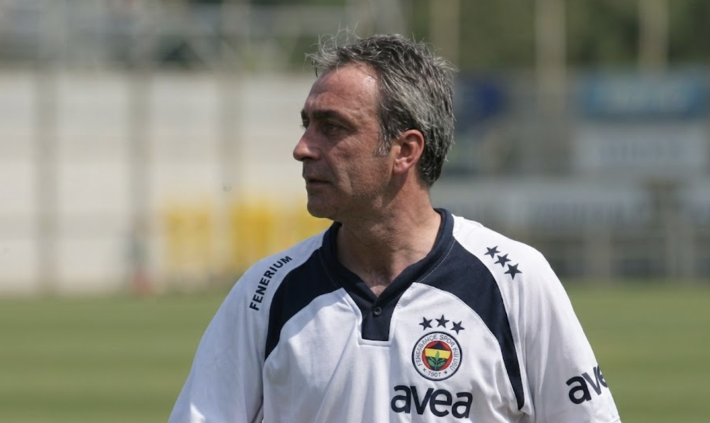 Futbol Direktörü ile ilgili tüm haberler Besiktas Postası'nda Futbol Direktörü haberleri, gelişmeleri ve Futbol Direktörü fotoğrafları yer alıyor.