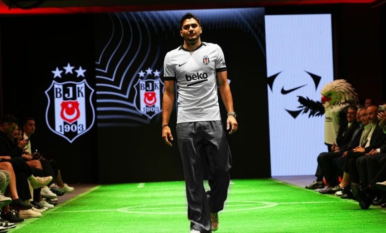 Beşiktaş, 2026-2027 sezonunda kullanacağı formaları düzenlenen özel lansmanla tanıttı.