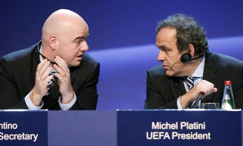 Eski UEFA Başkanı Michel Platini, 2015’te FIFA başkanlığı yarışının dışında kalmasına yol açan yolsuzluk iddiaları nedeniyle FIFA ve Başkan Gianni Infantino’ya karşı hukuki süreç başlattı.