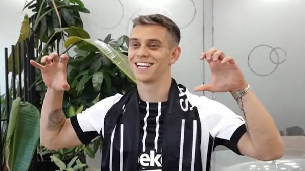 Leandro Trossard ile ilgili tüm haberler Besiktas Postası'nda Leandro Trossard haberleri, gelişmeleri ve Leandro Trossard fotoğrafları yer alıyor.