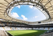 Beşiktaş'ın sahası Tüpraş Stadyumu'nun tribünleri