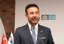 Rıza Akpolat’ı “ihaleye fesat karıştırma, rüşvet ve suçtan kaynaklanan mal varlığı değerlerini aklama” suçlarından 23 yıl 3 ay hapis cezasına çarptırdı.