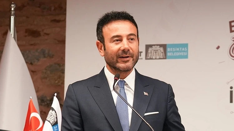 Aziz İhsan Aktaş davasında karar çıktı! Rıza Akpolat’a 23 yıl 3 ay hapis cezası 1 Rıza Akpolat’ı “ihaleye fesat karıştırma, rüşvet ve suçtan kaynaklanan mal varlığı değerlerini aklama” suçlarından 23 yıl 3 ay hapis cezasına çarptırdı.