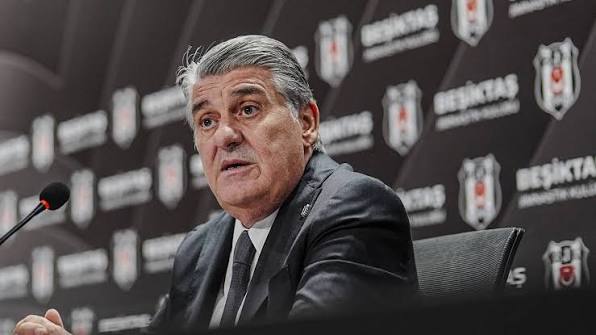 Beşiktaş Başkanı Serdal Adalı, düzenlediği basın toplantısında Mohamed Salah transfer sürecine ilişkin merak edilen soruları yanıtladı