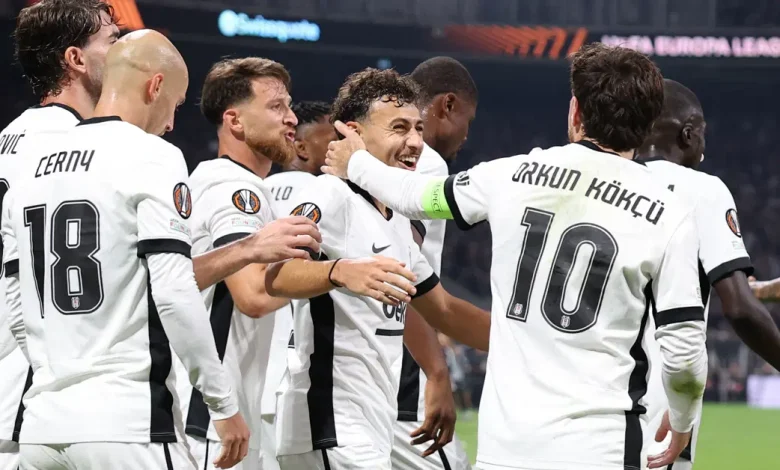 Herkes mutlu bu gece 1 UEFA Avrupa Ligi açılış haftasında Marsilya'yı dağıtan Beşiktaş, taraftarını mutlu etti.