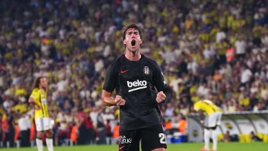 Fenerbahçe ile oynanan derbi maçında galibiyeti getiren Dusan Vlahovic, maçta yaşanan olaylar sebebiyle 1 maç ceza aldı