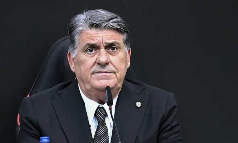 Serdal Adalı’dan hakemlere sert çıkış: “VAR var ama bize yok!” 1 Beşiktaş Başkanı Serdal Adalı, Süper Lig’de hakem kararlarına sert tepki göstererek bu sezon 6 gollerinin iptal edildiğini söyledi.