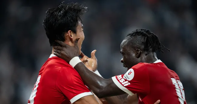 Beşiktaş, zorlu Başakşehir maçını Oh ve Olaitan'ın golleriyle geçti.