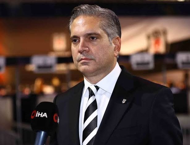 Orhan Özalp yeni dönemin hedeflerini açıkladı 1 Beşiktaş Yönetim Kurulu Üyesi Orhan Özalp, Serdal Adalı yönetiminin yeni döneminde hem sportif başarı hem de kurumsallaşma için çalışacaklarını söyledi.